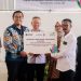 Kolaborasi antara PLN dan sejumlah pihak melayani masyarakat di Kabupaten Sigi Sulawesi Tengah. (foto: Humas PLN)