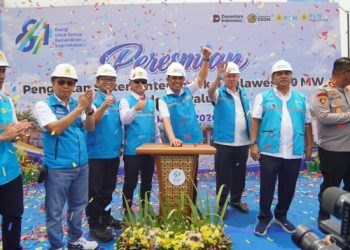 Peresmian Pembangkit Listrik Tenaga Diesel (PLTD) Sidera tahap pertama berkapasitas 20 Megawatt (MW) di Kabupaten Sigi, Sulawesi Tengah. (foto: Humas PLN)
