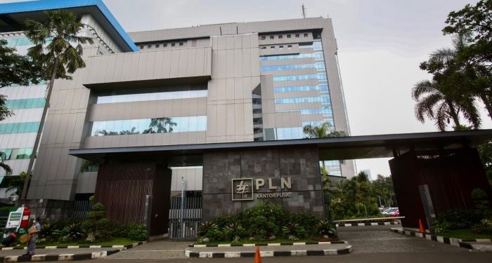 Tampilan Gedung PLN Kantor Pusat di daerah Kebayoran Baru Jakarta Selatan. (foto: Humas PLN)