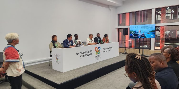 Foto: Bupati Kepulauan Sangihe Michael Thungari menjadi pembicara dalam konferensi internasional di Yerevan, Armenia, membawa aspirasi masyarakat pesisir dan komitmen perlindungan keanekaragaman hayati laut. (Dok. Istimewa)